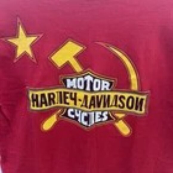 VTG Harley Davidson The Hammer and Sickle/Russia Tee M Red Single Stitch Pueblo - Picture 6 of 11